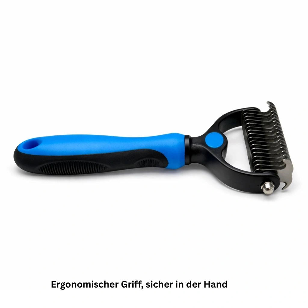 Metallkamm einer Unterfellbuerste fuer Hunde zur Fellpflege
