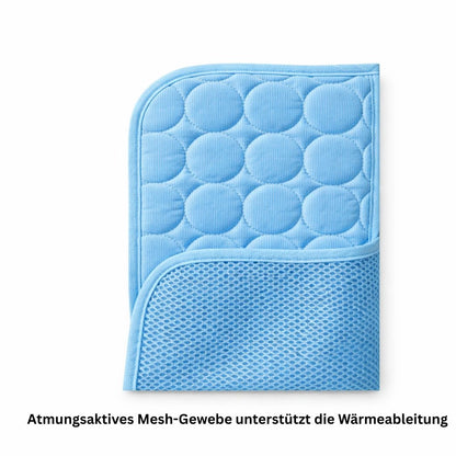 Detailaufnahme der gepolsterten Oberflaeche der Kuehlmatte fuer Haustiere